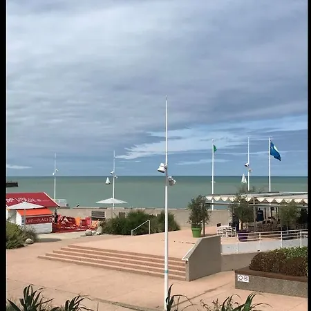St Valery En Caux, Vue Et Falaise: Le Bleu De Lo Lejlighed *